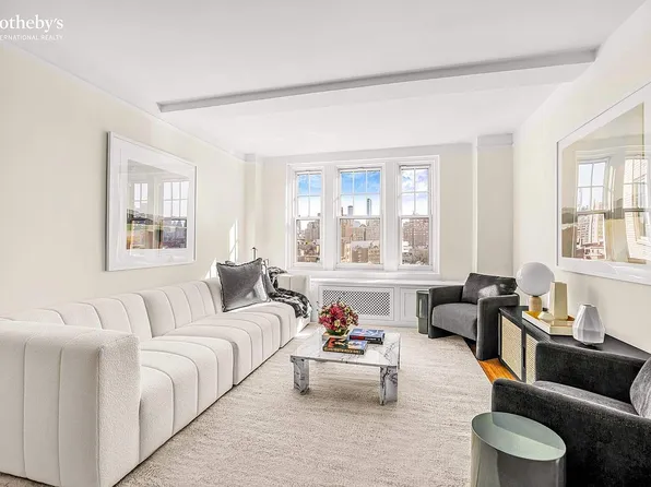 302 W 12th St APT 10H, New York, NY 10014