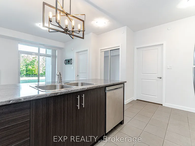 125 Shoreview Pl #121 — Photo 7