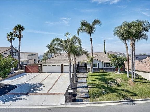 2nd image of 5431 Skyloft Dr