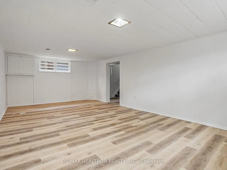 4 Kebral Ave — Photo 19