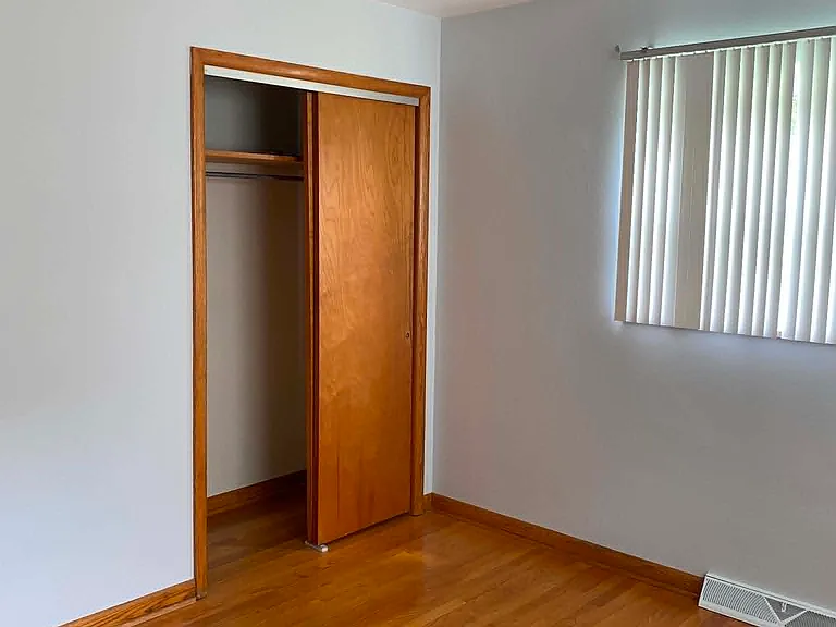 Back bedroom