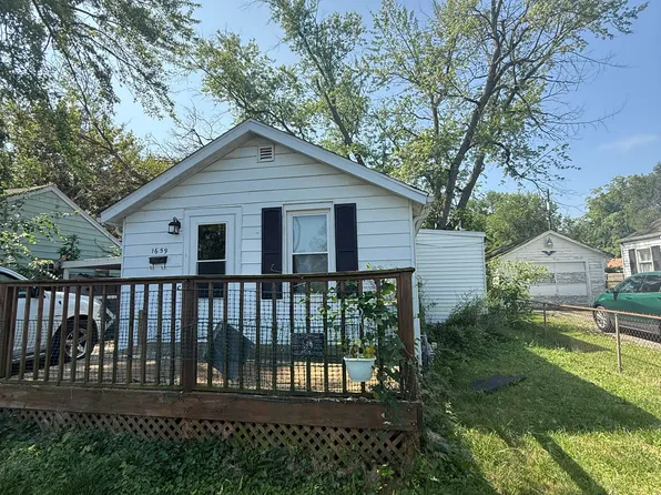 1659 W Cushing St, Decatur, IL 62526