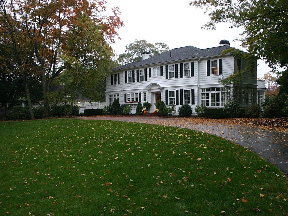 Front View, Circular Drive