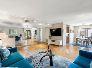 5213 N 24th St APT 208, Phoenix, AZ 85016