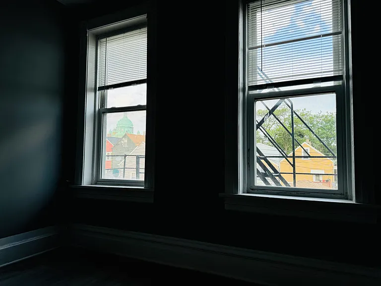 3247 S May St #2R — Photo 6