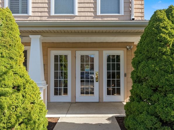 135 Beach Rd UNIT B204, Salisbury, MA 01952