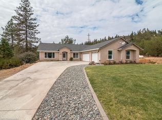 11370 Tanstaafl Ln, Redding, CA 96001