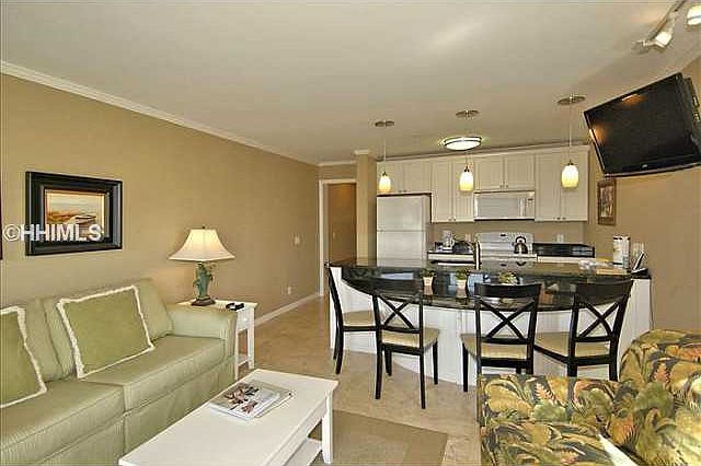 1st image of 43 Forest Dr APT 205