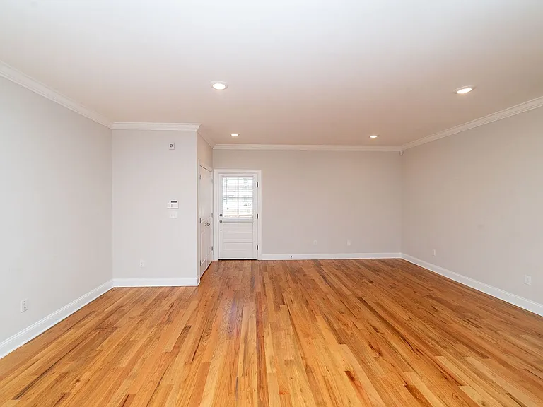 11 Quarry St — Photo 7