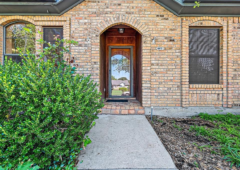 1st image of 7304 Timberlane Dr