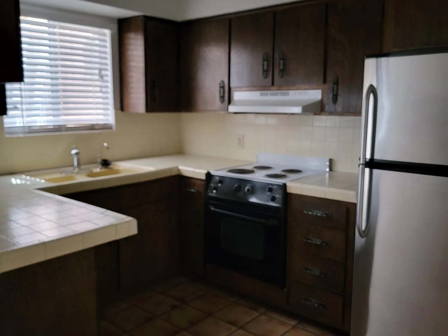 2240 S Elks Ln — Photo 2