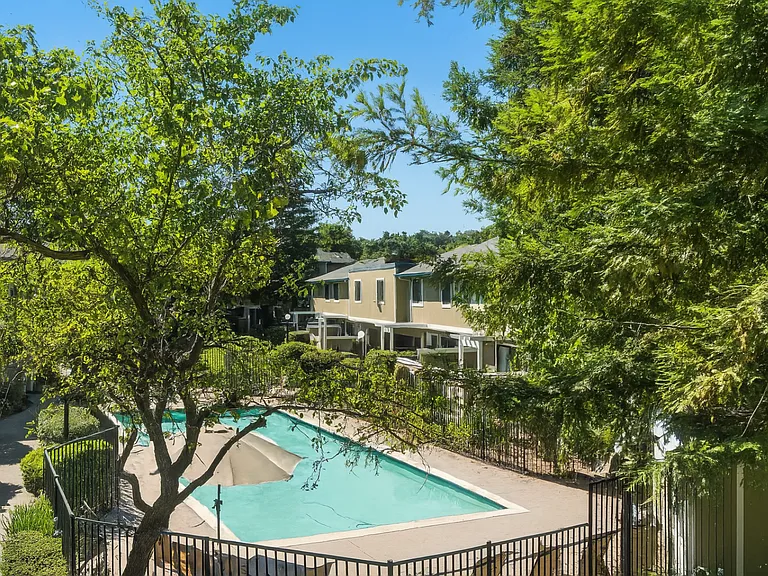 Redwood Landing — Photo 9