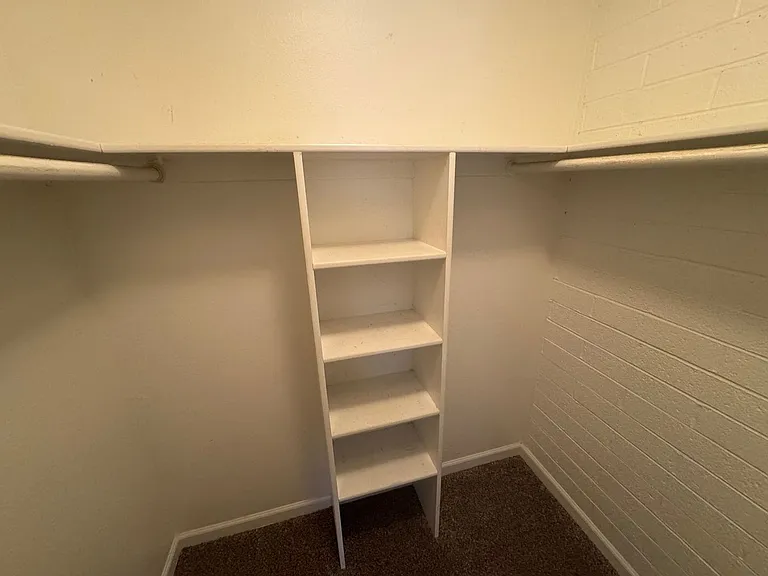 10819 W Connecticut Ave — Photo 18