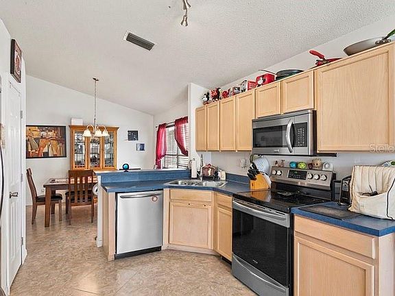 4th image of 2132 Mallard Creek Cir
