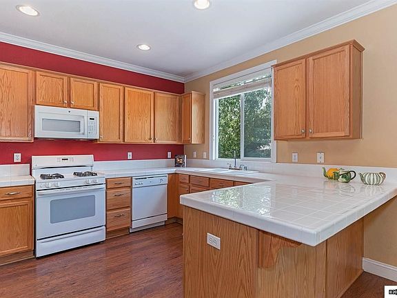 4th image of 2750 Foxford Way