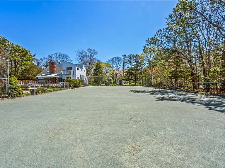 9 Cedarfield Ln — Photo 37