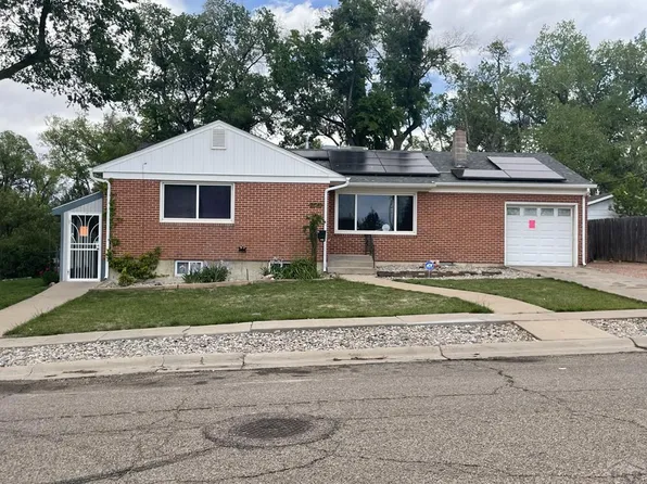 1025 Liberty Ln, Pueblo, CO 81001
