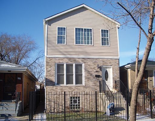 Contemporary 2 Story Home!