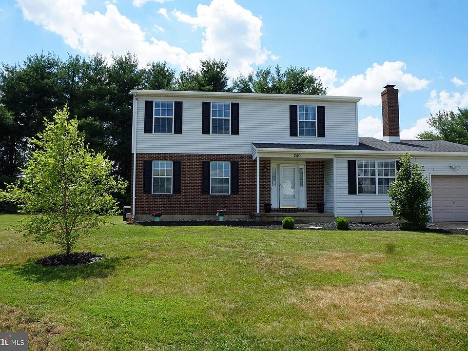 1st image of 240 Landau Way