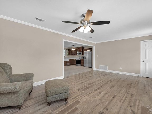 5th image of 8242 Tempest Dr