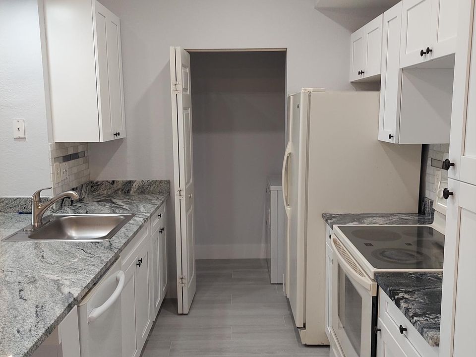 1st image of 6341 Aragon Way APT 106