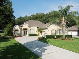 1583 Royal Forest Ct, Lakeland, FL 33811