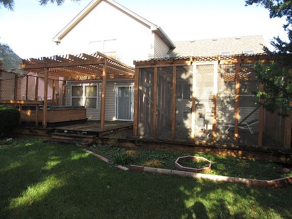 3rd image of 1233 Concord Dr