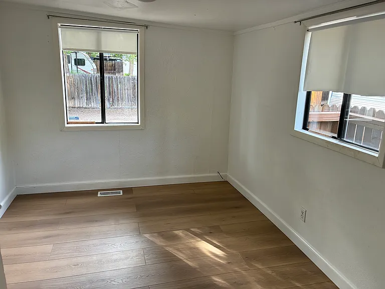 1810 W Colorado Ave — Photo 8