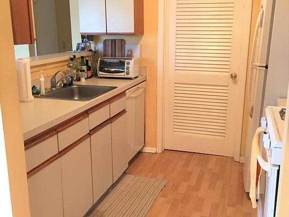 5th image of 2413 Waters Edge Dr #13A