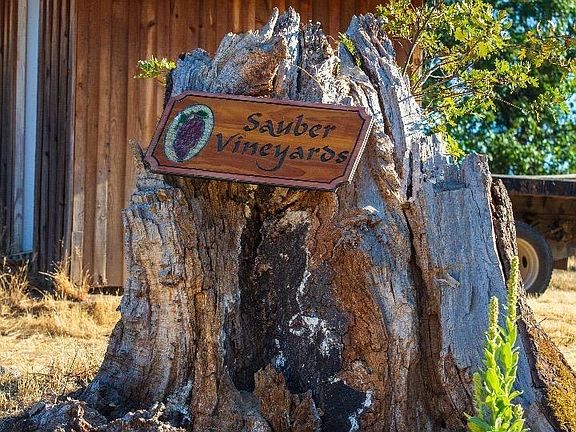 5th image of 5200 Butte Creek Rd