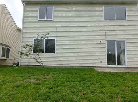 3rd image of 1918 E Werges Ave