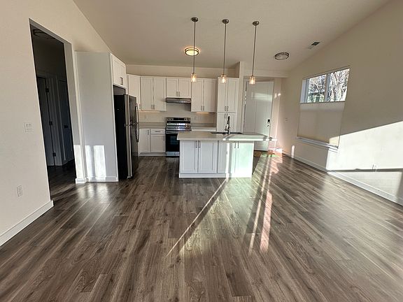 3rd image of 1105 N Branciforte Ave #A