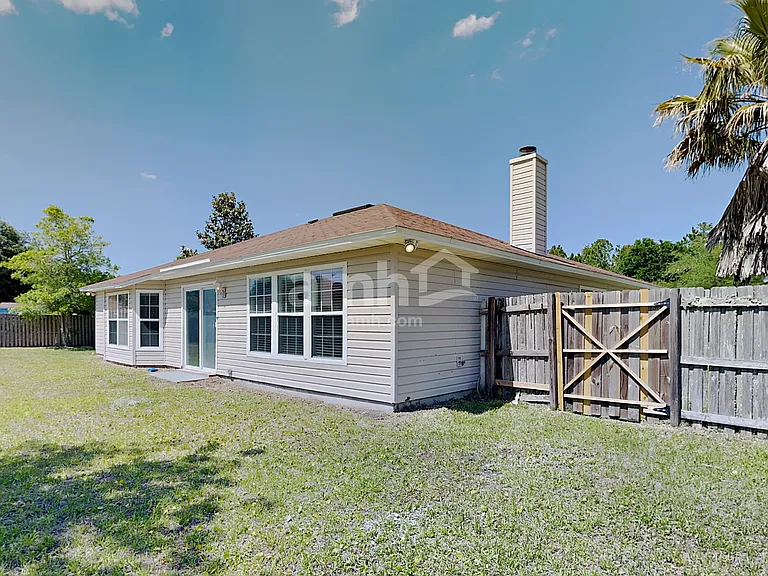 766 E Martin Lakes Dr — Photo 20