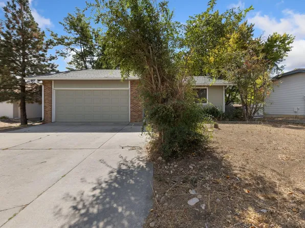 4944 W 8th Street Rd, Greeley, CO 80634
