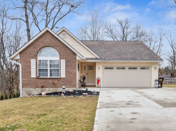 2442 Swales Dr, Lawrenceburg, IN 47025