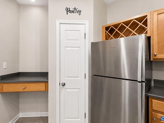 4th image of 280 Riverbend Dr APT 2A