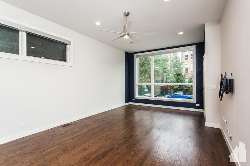 1st image of 1630 W Le Moyne St #1