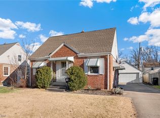 375 Hawthorne St, Elyria, OH 44035