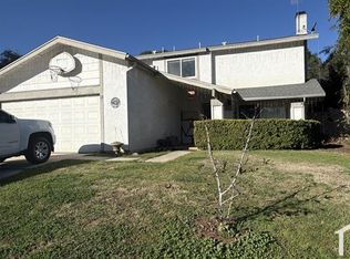 25 Naomi St, Redlands, CA 92374