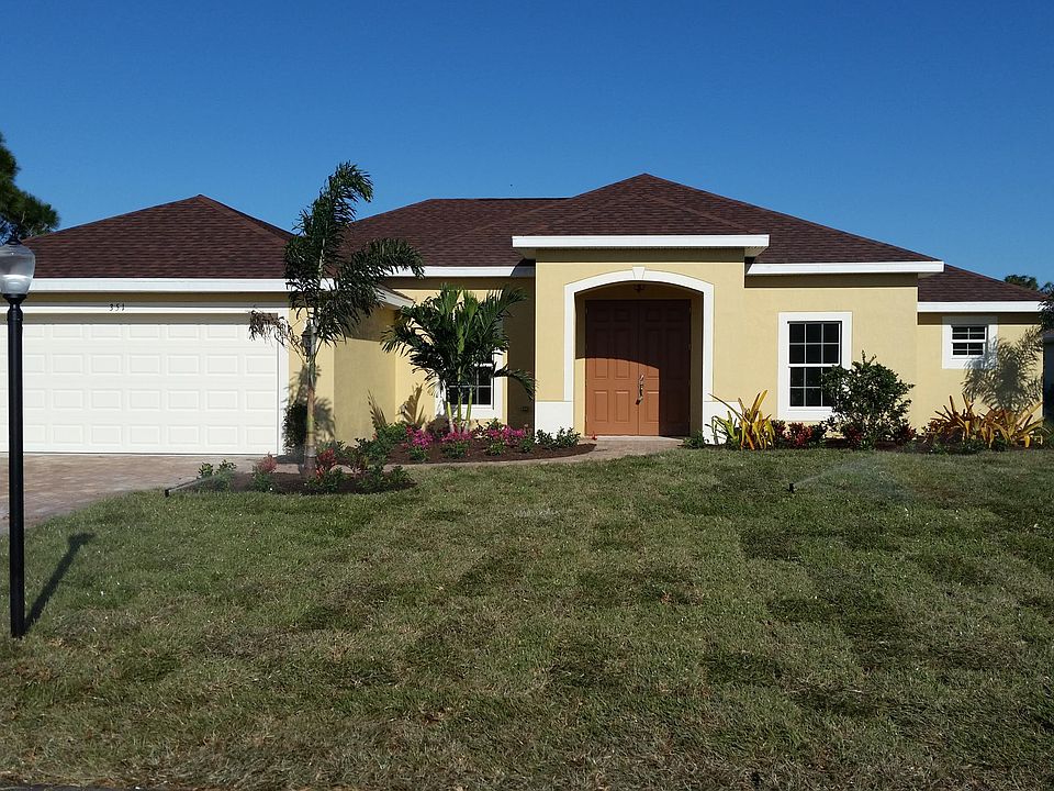 1st image of 351 SW Vista Lake Drive