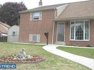 910 Scotia Rd, Philadelphia, PA 19128