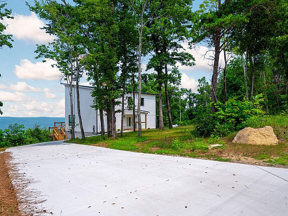 5th image of 2255 Big Fork Rd
