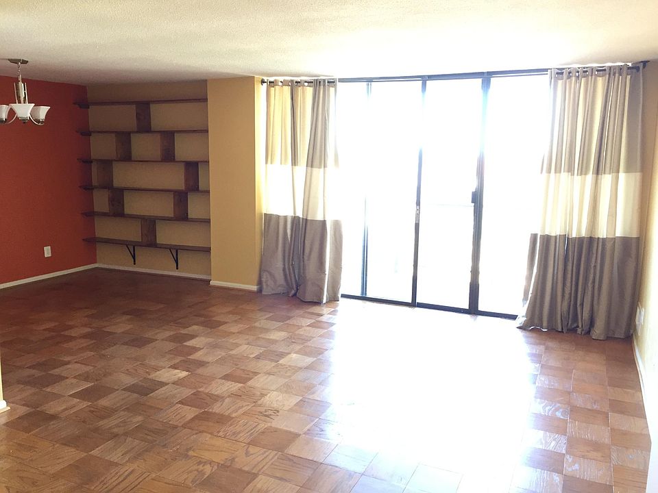 1st image of 118 Monroe St APT 1404