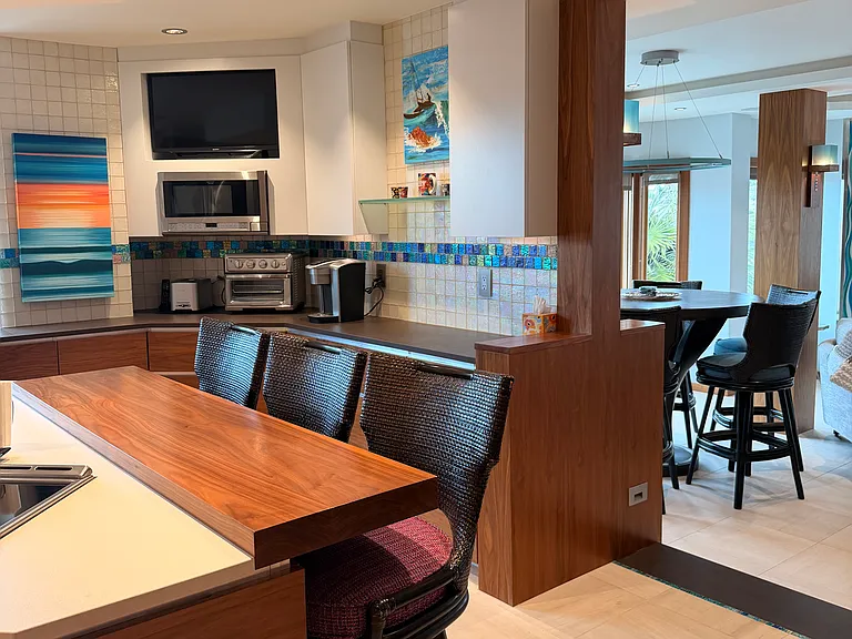 511 Avenida Del Mar #C — Photo 9