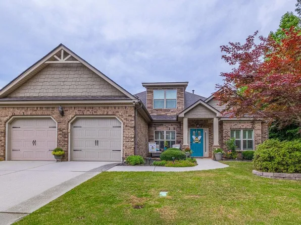 213 Watergrove Dr, Simpsonville, SC 29681