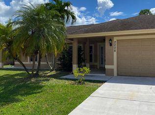 2008 SW Kimberly Ave, Port Saint Lucie, FL 34953