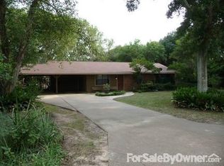 2933 Bertha St, Ville Platte, LA 70586