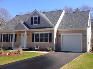 13 Tabor Rd, Forestdale, MA 02644