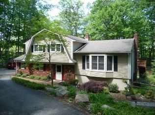 40 Mohawk Trl, Ringwood, NJ 07456