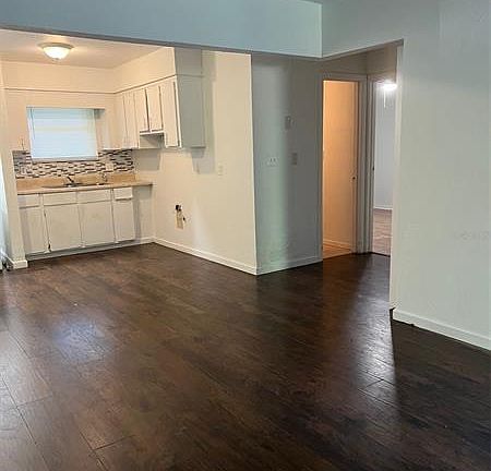 3rd image of 25146 NW 4th Ave